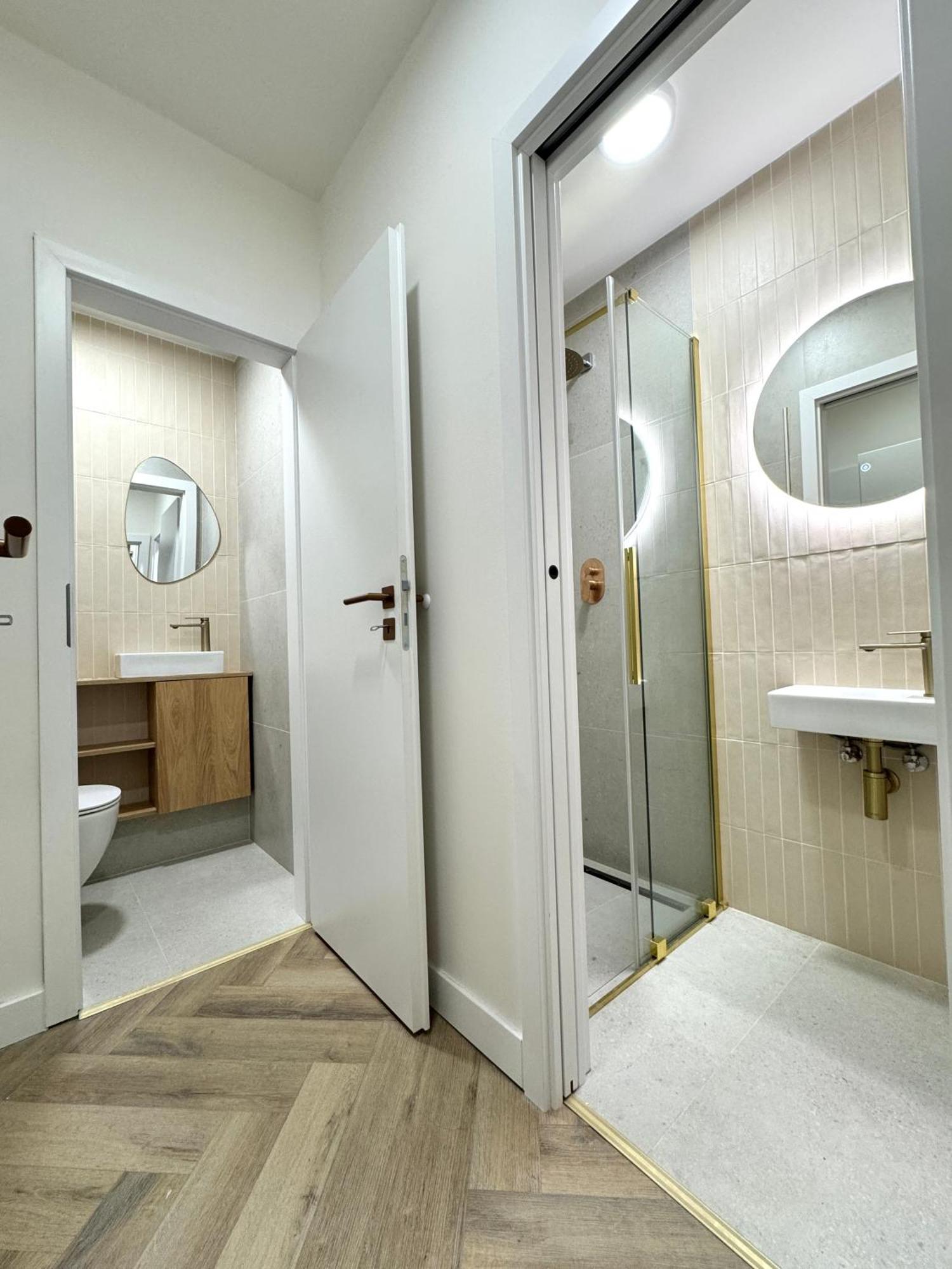 National Theatre With 2 Bathrooms Center Apartment Prague